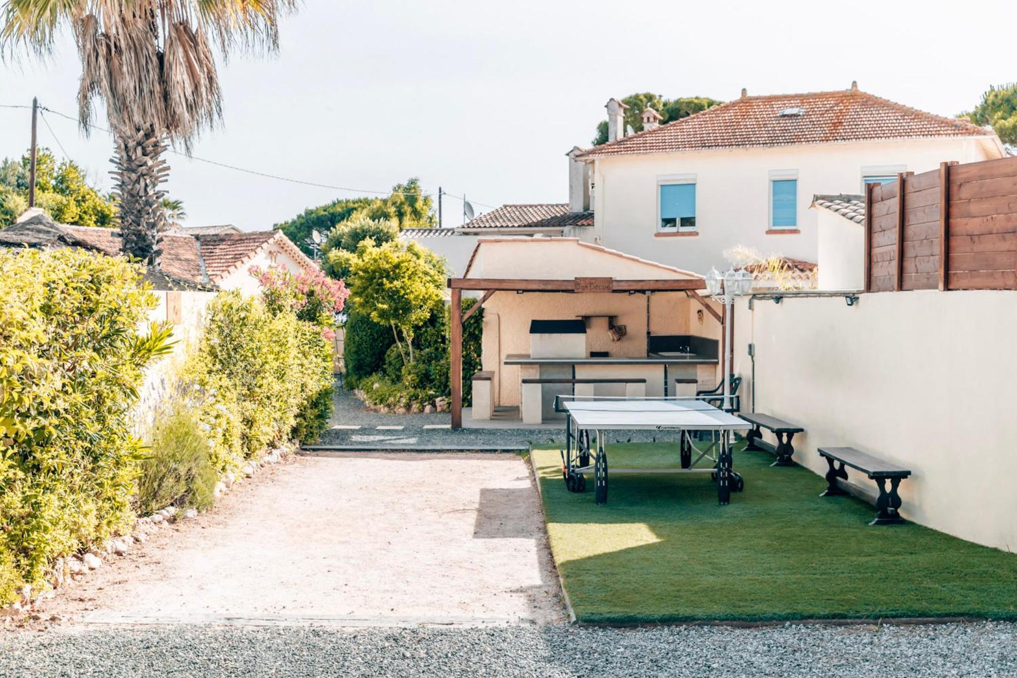 Reve D'Azur En Bord De Mer A La Nartelle Avec Piscine Dans La Residence, Terrasse, Bbq, 2 Chambres 2 Sdb Logement De 35M2 Draps Inclus Sainte-Maxime Eksteriør bilde