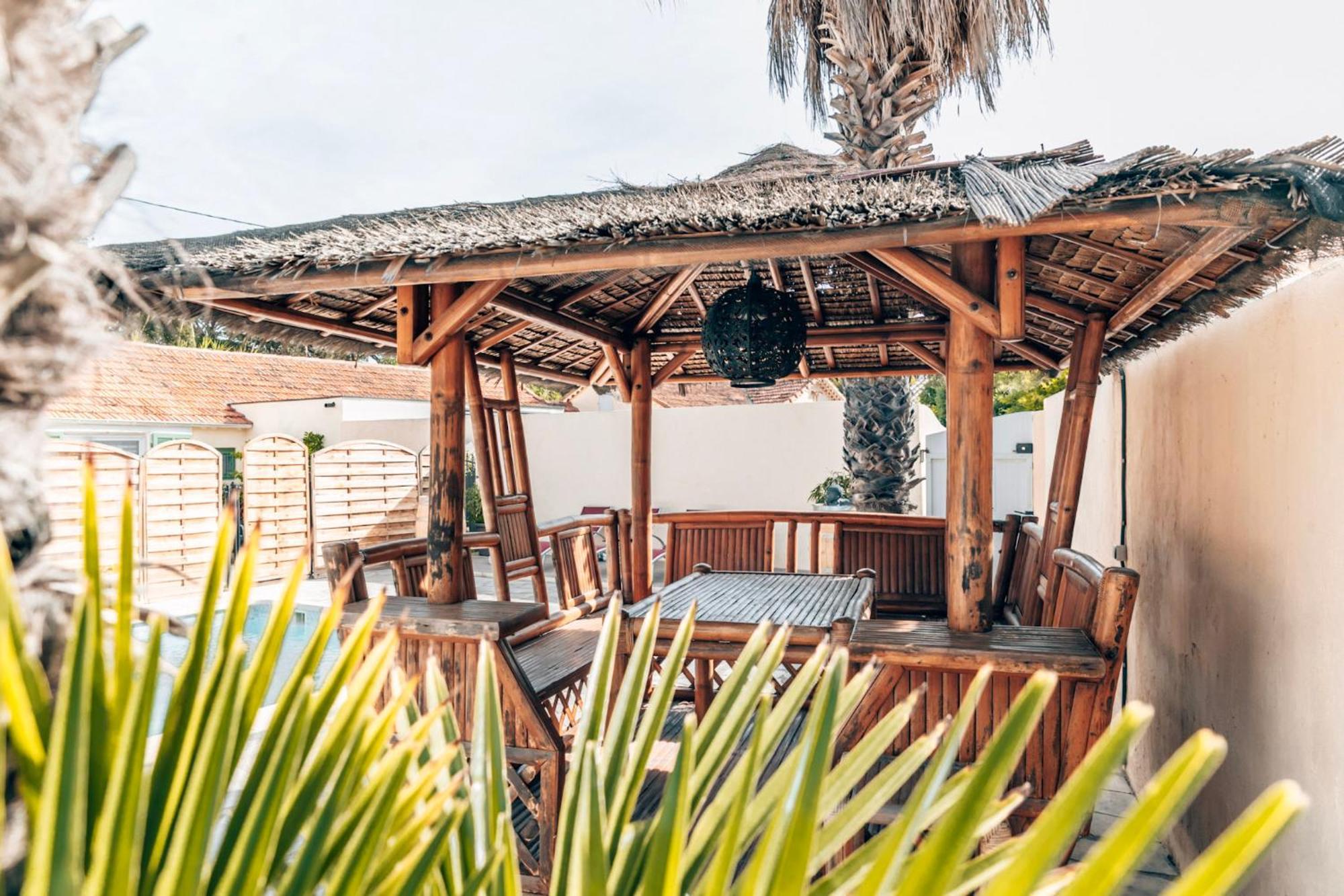 Reve D'Azur En Bord De Mer A La Nartelle Avec Piscine Dans La Residence, Terrasse, Bbq, 2 Chambres 2 Sdb Logement De 35M2 Draps Inclus Sainte-Maxime Eksteriør bilde
