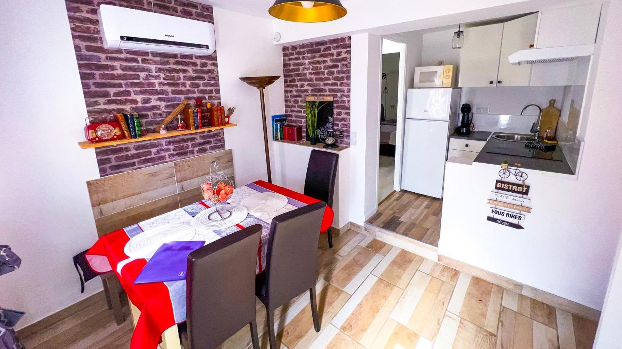 Reve D'Azur En Bord De Mer A La Nartelle Avec Piscine Dans La Residence, Terrasse, Bbq, 2 Chambres 2 Sdb Logement De 35M2 Draps Inclus Sainte-Maxime Eksteriør bilde